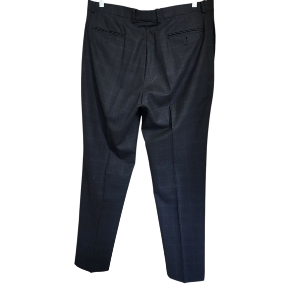 Kenneth Cole AWEARNESS 2-Piece Dark Gray Suit – Jacket 46 Long / Pants 40W - Picture 11 of 16